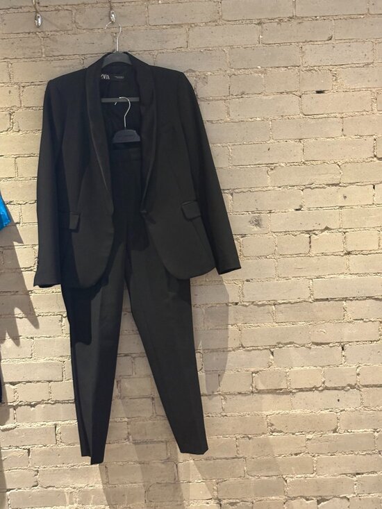 Zara Jackets & Blazers - Tuxedo Suit